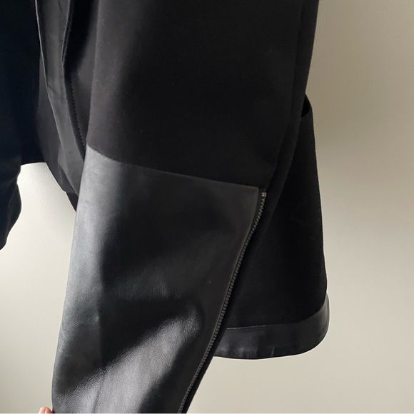 Danier Leather Open Blazer Suit Jacket Zipper Cuffs Black Womens Size Small - Picture 6 of 9